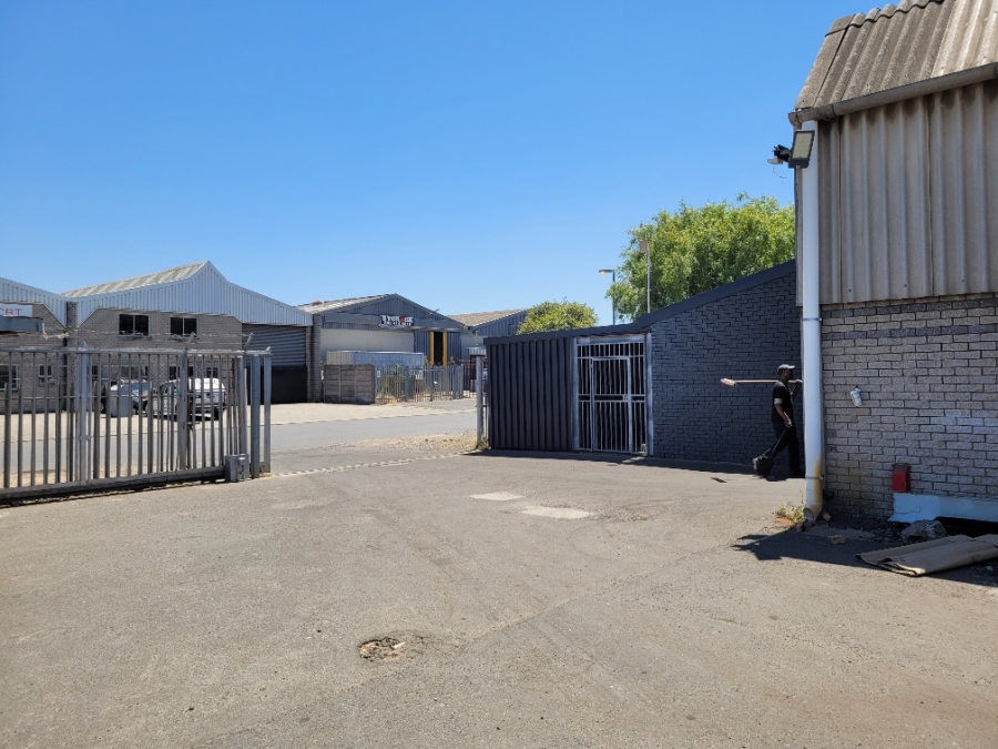 To Let commercial Property for Rent in Blackheath Industrial Western Cape